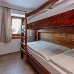 Golden Hirsch Holiday home