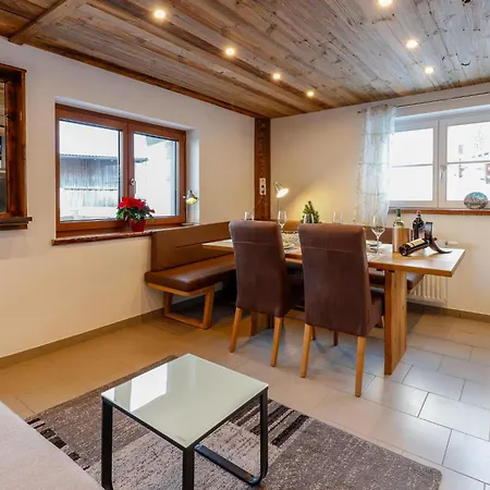 度假居 Golden Hirsch *